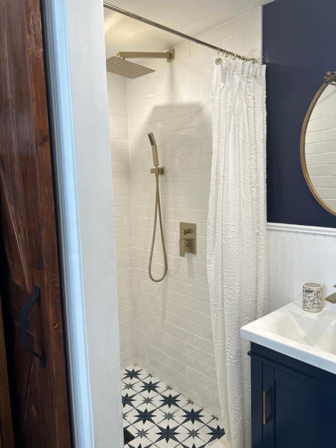 Adorable 1 Bedroom Cottage New York Exterior foto